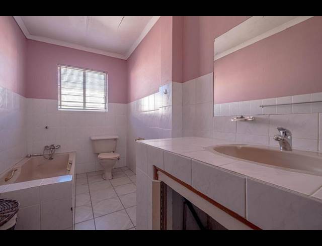 3 BEDROOM HOUSE FOR SALE IN PRIMROSE